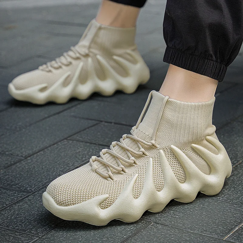 

2021 spring and summer socks shoes breathable fashion casual sports shoes trend soft sole men's and women's shoes