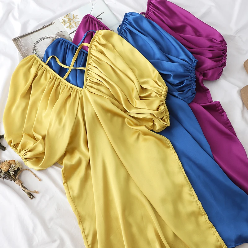 Платье летнее однотонное свободное с V образным вырезом и рукавами