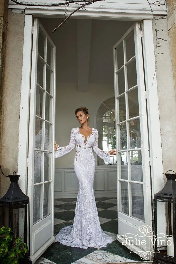 

Custom Mermaid Wedding Dresses 2015 Stunning Long Sleeves V Neck Floor Length Court Train Open Back Lace Bridal Gown sh0040