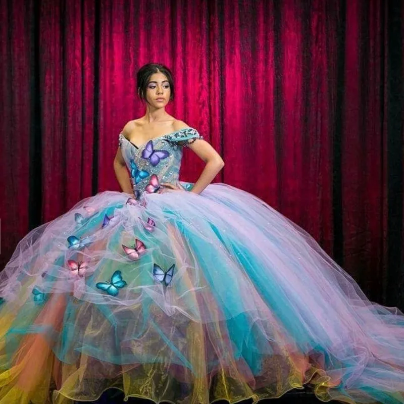 

Colorful Quinceanera Dresses with Butterfly Puffy Skirt Sweet 16 Ball Gown Prom Dress Beading vestidos de 15 años