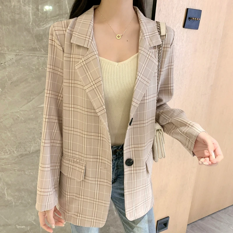 Женский клетчатый пиджак Mozuleva длинный Костюмный серого цвета с длинным рукавом