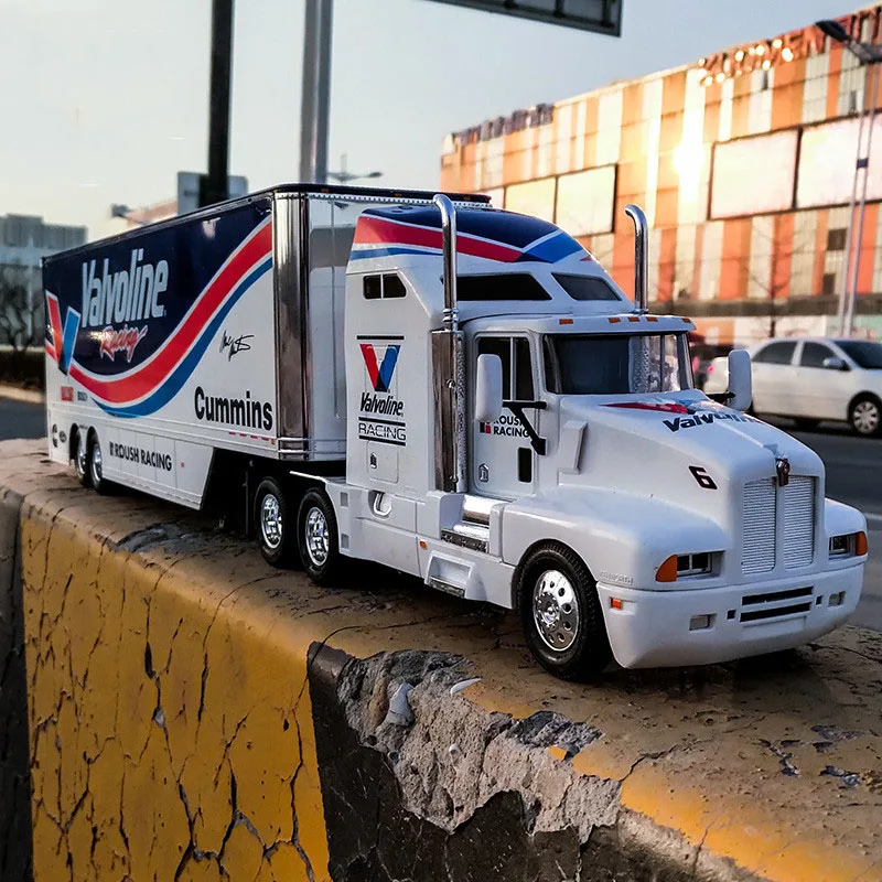 

Литая металлическая игрушечная машинка American Kenworth 1/24 T600B из сплава