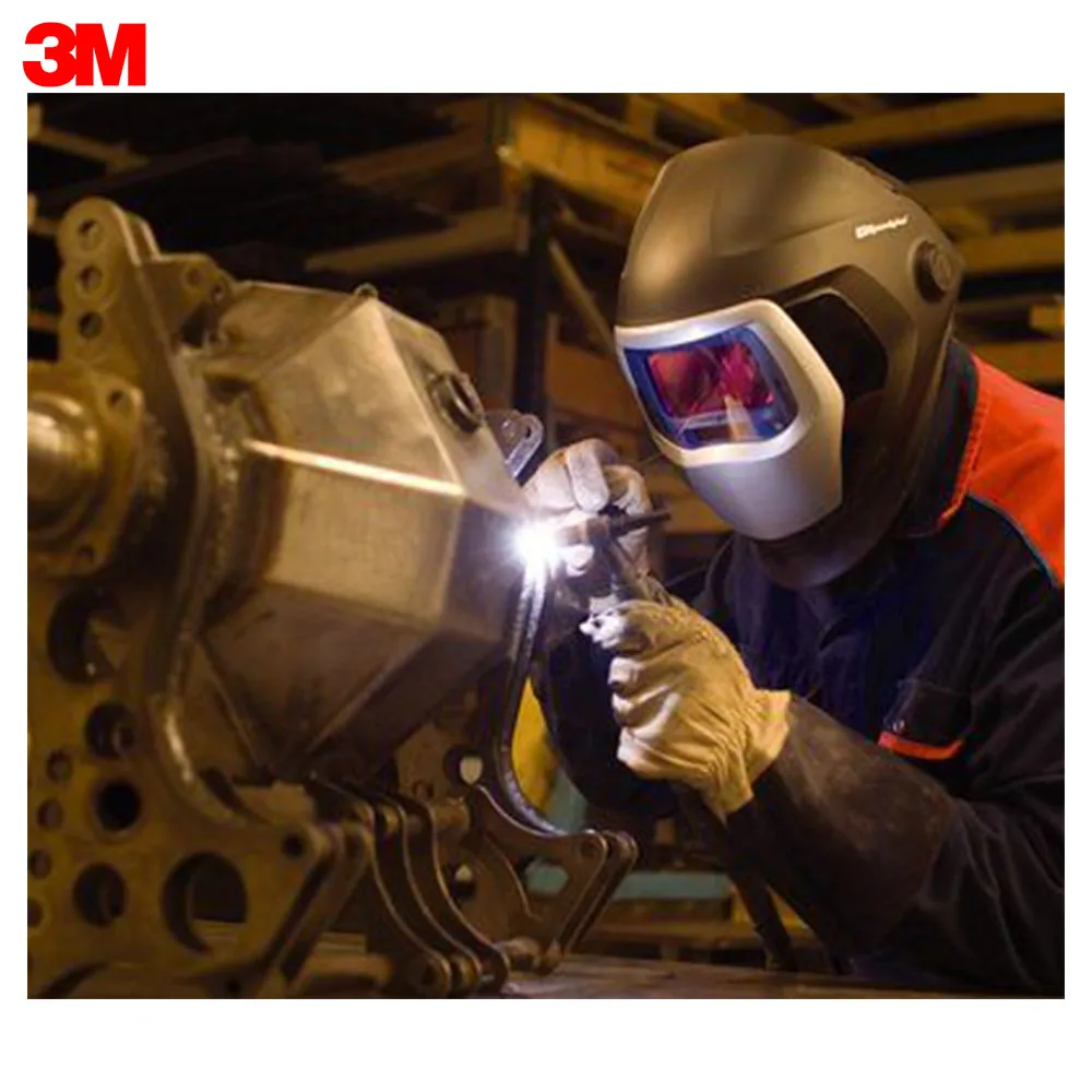 Электросварщик ручной дуговой сварки. Маска сварщика. Спидглас 9100 3м. Дуговая сварка. Сварщик арт.