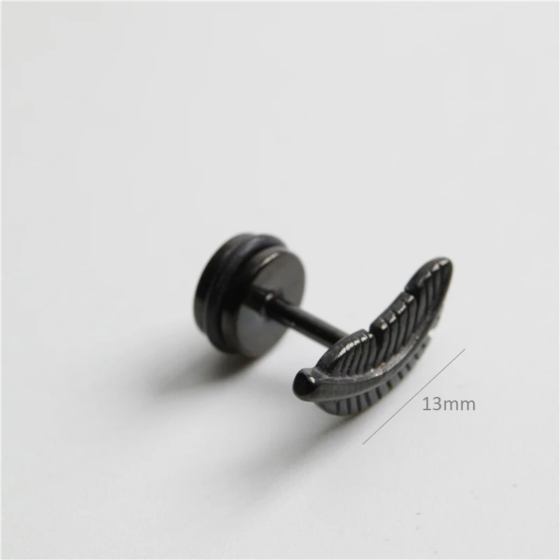 Серьги гвоздики UVW016 в стиле панк с перьями 316L для мужчин и женщин крутые