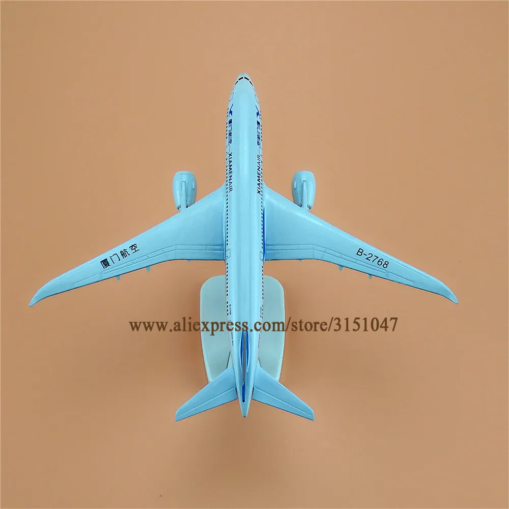 Модель самолета авиакомпании Xiamen Air модель из металлического сплава 20