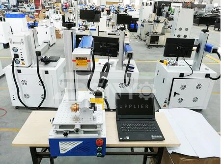 Новый дизайн с raycus source metal 50w 100w Закрытая волоконная лазерная маркировочная
