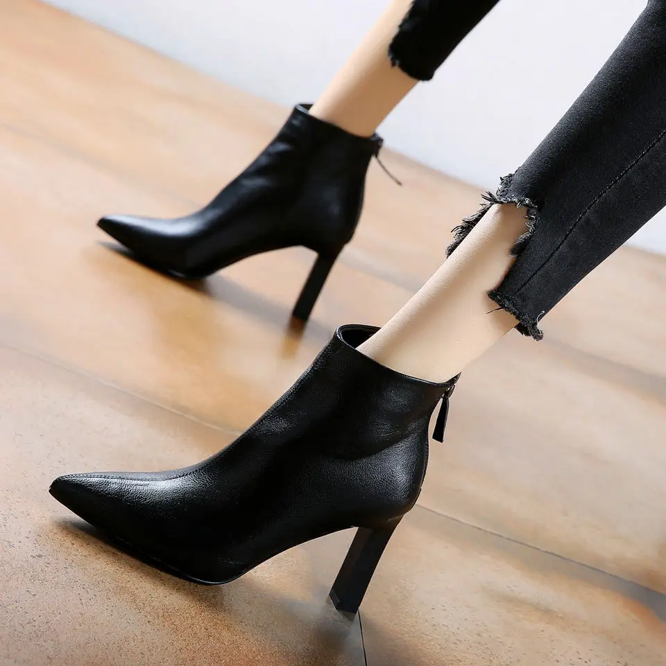 Women's High-heeled Short Boots 2020 Spring and Autumn New Black Stiletto Women's Boots Pointed Back Zipper Martin Boots