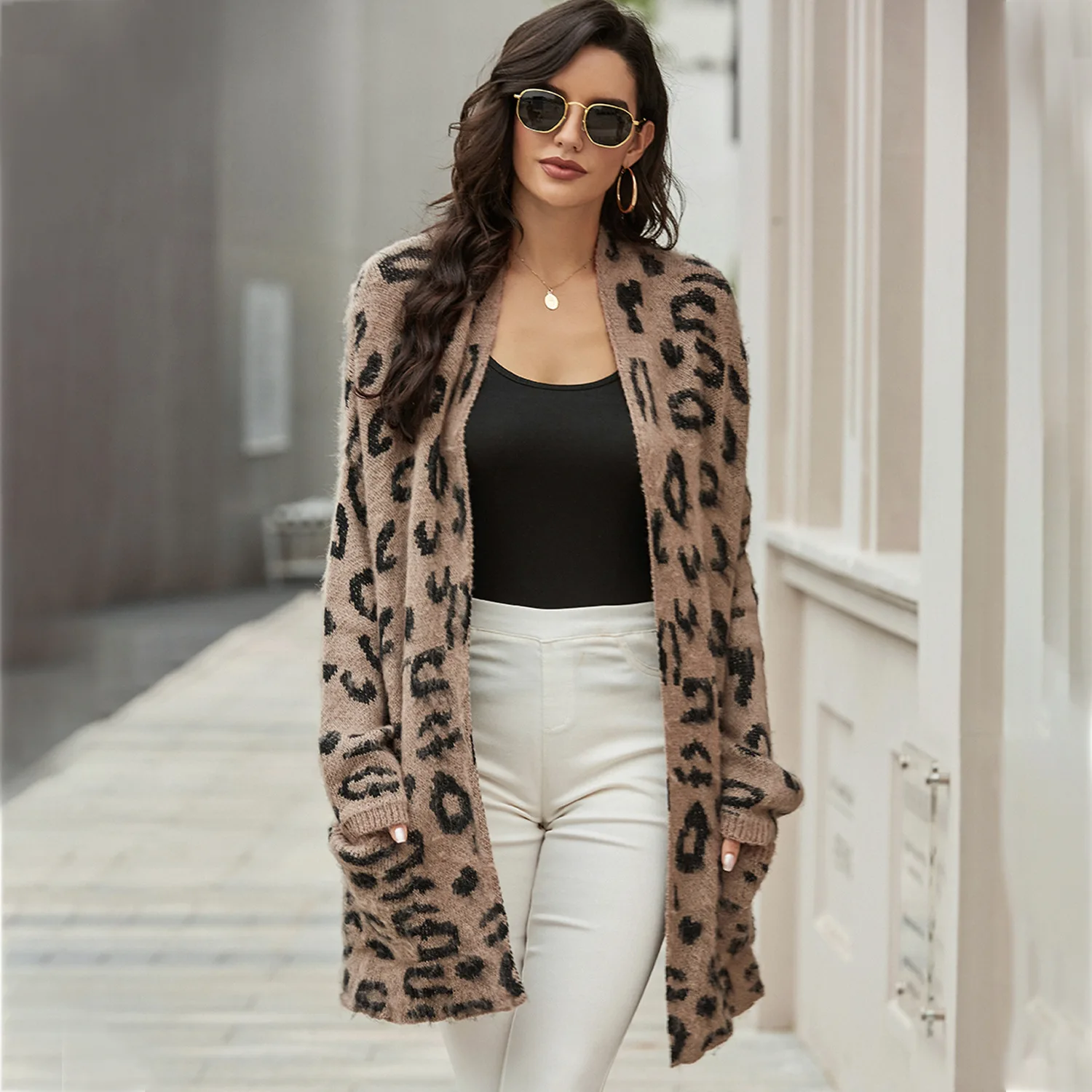 

Women Sweater O-Neck Long Sleeve Fall Winter Cardigan Long Leopard Print Pocket Knitted Cardigan Lady Slim Loose Femme Chandails
