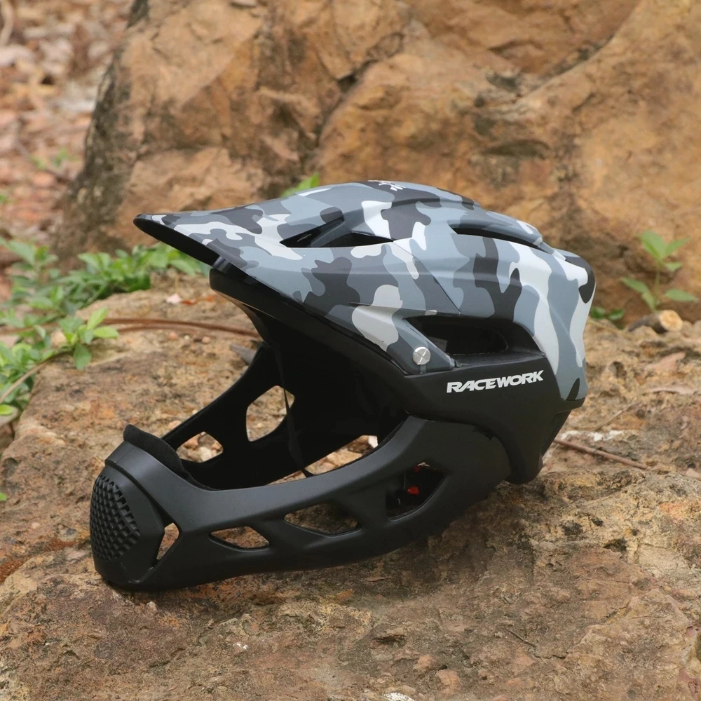 RACEWORK Bicycle Helmet Cycling Specialized Integral Full Face Mountain Road Bike Sport Hat For Man Lightweight Size 58-62CM MTB
