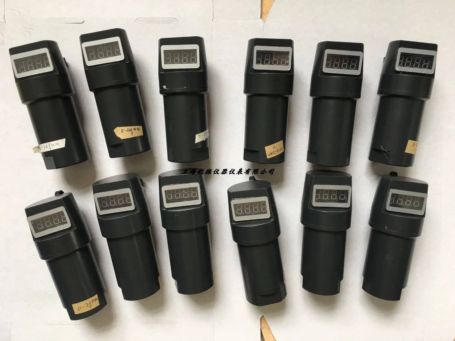 

Встроенный Вибрационный передатчик с цифровым дисплеем