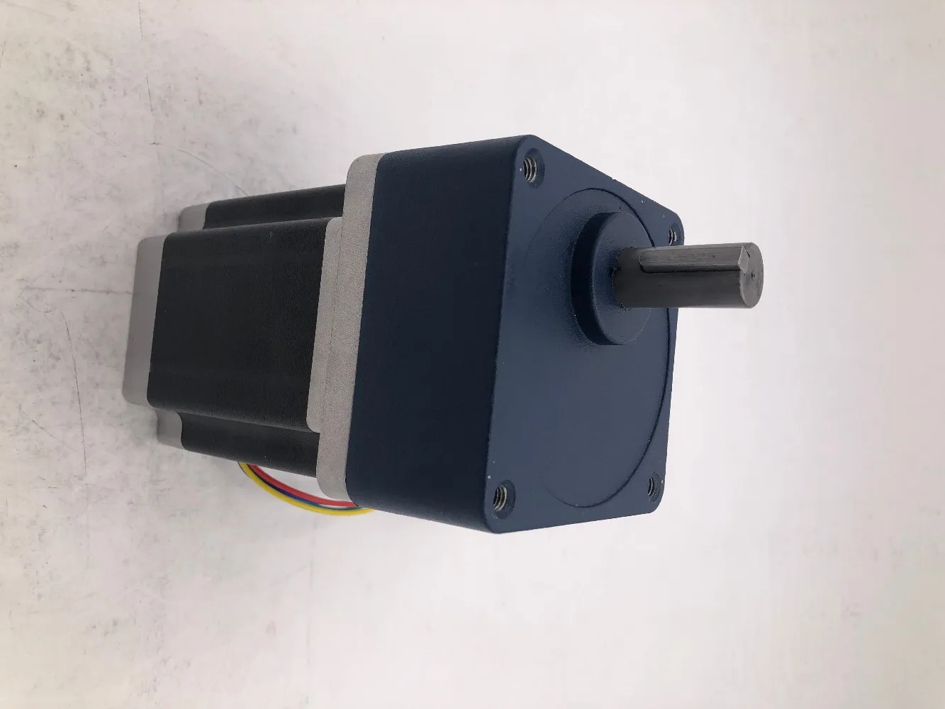 250:1 Шаговый двигатель NEMA34 длина корпуса 114 мм 6 А 8 Нм.