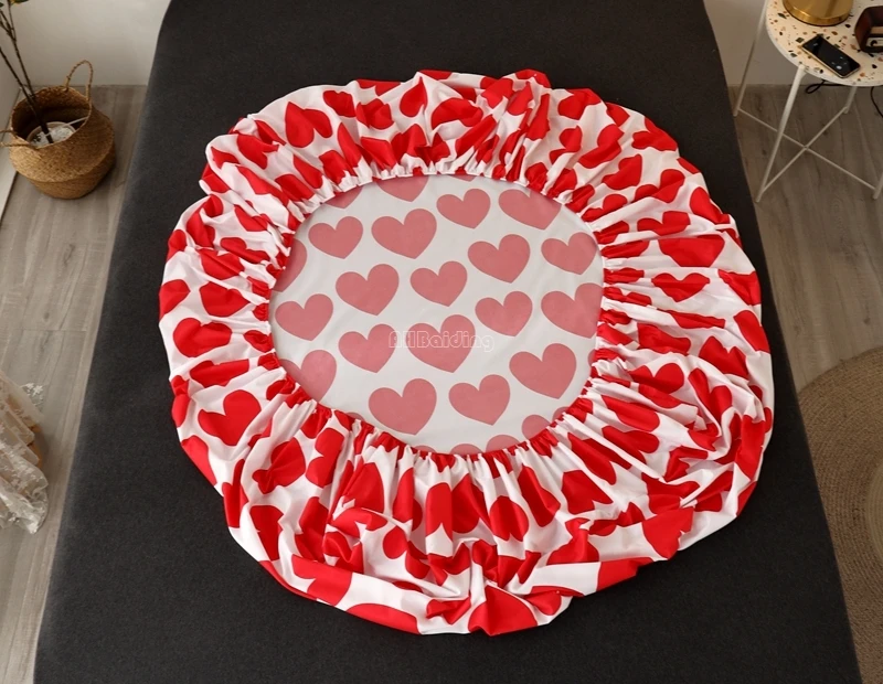 Красный с рисунком в виде надписи &quotлюбовь&quot натяжная простыня из 3 предметов