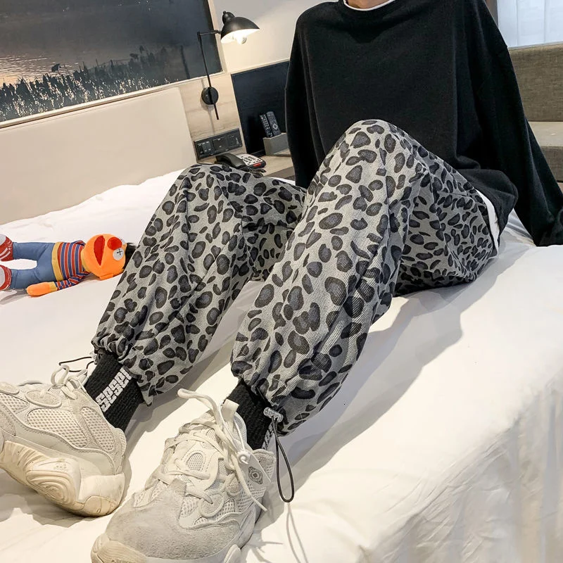 

Leopard Print Casual Pants Men Korean Fashion Straight Leg Pants Men Loose Drawstring Pants Men Streetwear Hip-hop Trousers Men