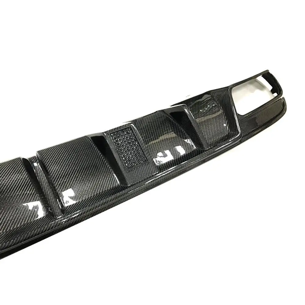 

Rear Bumper Exhaust Diffuser Lip Spoiler with Led Light for Mercedes-Benz C Class W205 Sport C43 AMG Sedan 2015 - 2020