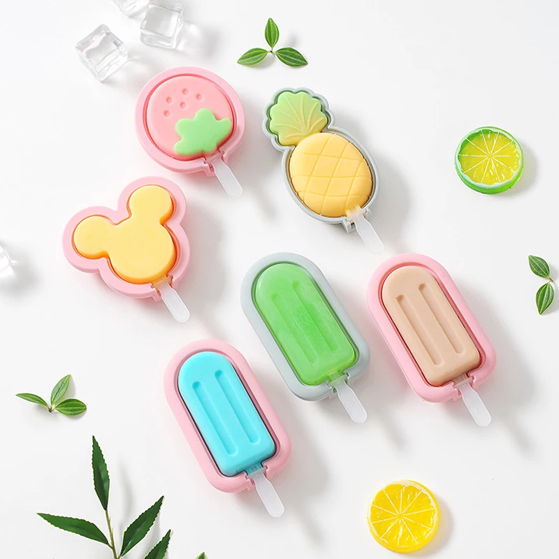 

4pcs Ice Cream Silicone Reusable Popsicle Molds Chocolate Maker with Popsicle Plastic Sticks Kichen Accessories DIY Cool Things