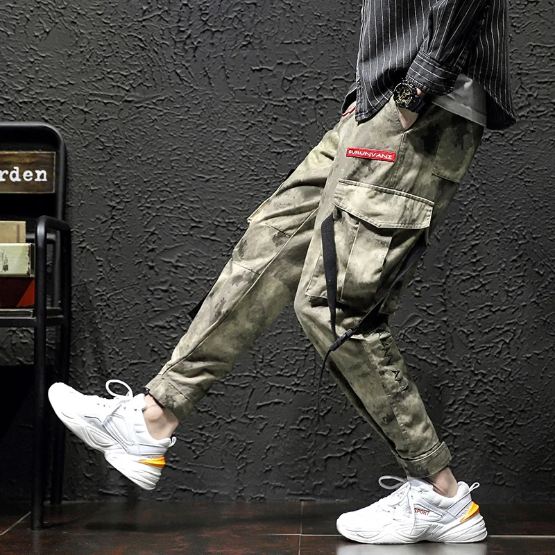 fashion chic belt camouflage men's cargo pants men 2019 autumn big packet loose casual joggers trousers sweatpants |