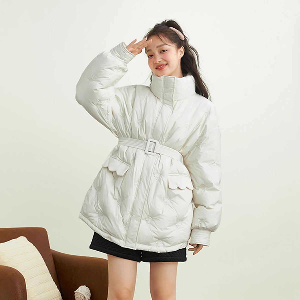 INMAN Women's Winter Jacket With Bandage Down Coat Minimalist Flowers Embroidery Design Kawaii Pocket Thermal Women's jacket