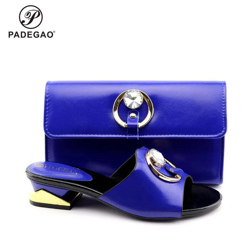 Новое поступление 2020 элегантные удобные туфли и подходящая к ним сумка синего