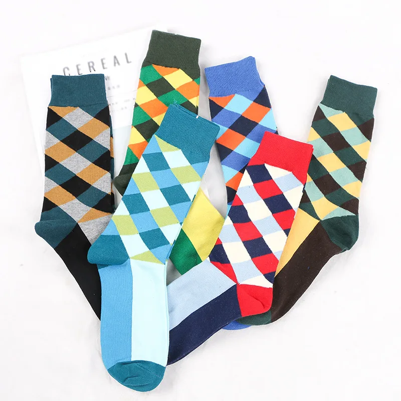 

Patchwork Retro Rhombus Crew Socks Cotton Men Fashion Street Harajuku Male Athletic Socks Casual Boys Hosiery Mid Calf Length