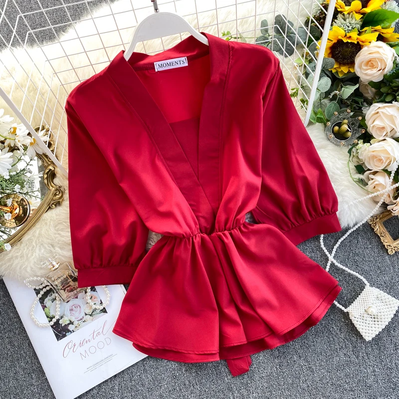 

Women's Temperament Shirt Spring Autumn Design Ruffles Lace Up Waist Wild Shirt Tide Solid V-neck Three Quarter Shirts Top Ml673