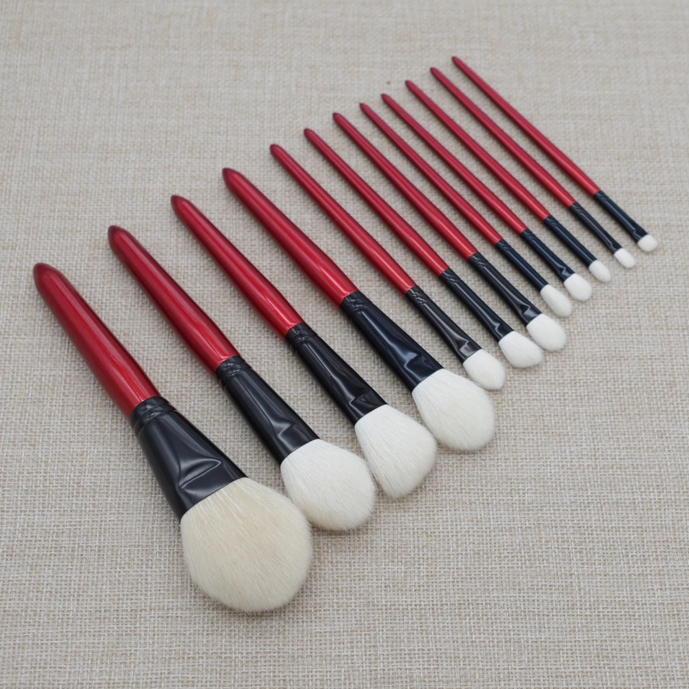 Набор профессиональных кистей для макияжа ручной работы Saikoho из козьей шерсти