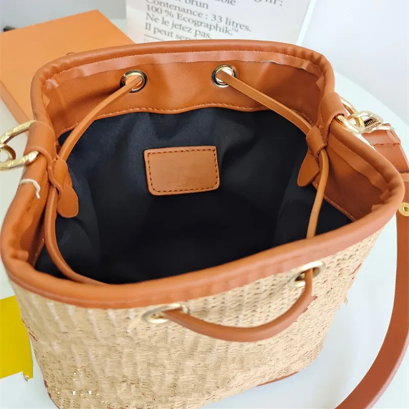 

Tassel Straw Women Luxury brand Shoulder Bags Wicker Woven Handbags Handmade Beach Rattan Bag Female Large Capacity Tote Bags