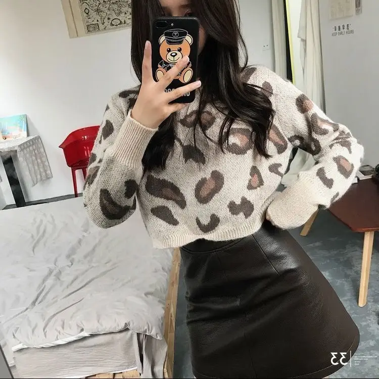 

New Short Spring and Autumn Leopard Print Pullover Loose Women 's Clothing Long Sleeve Inner Wear Sweater