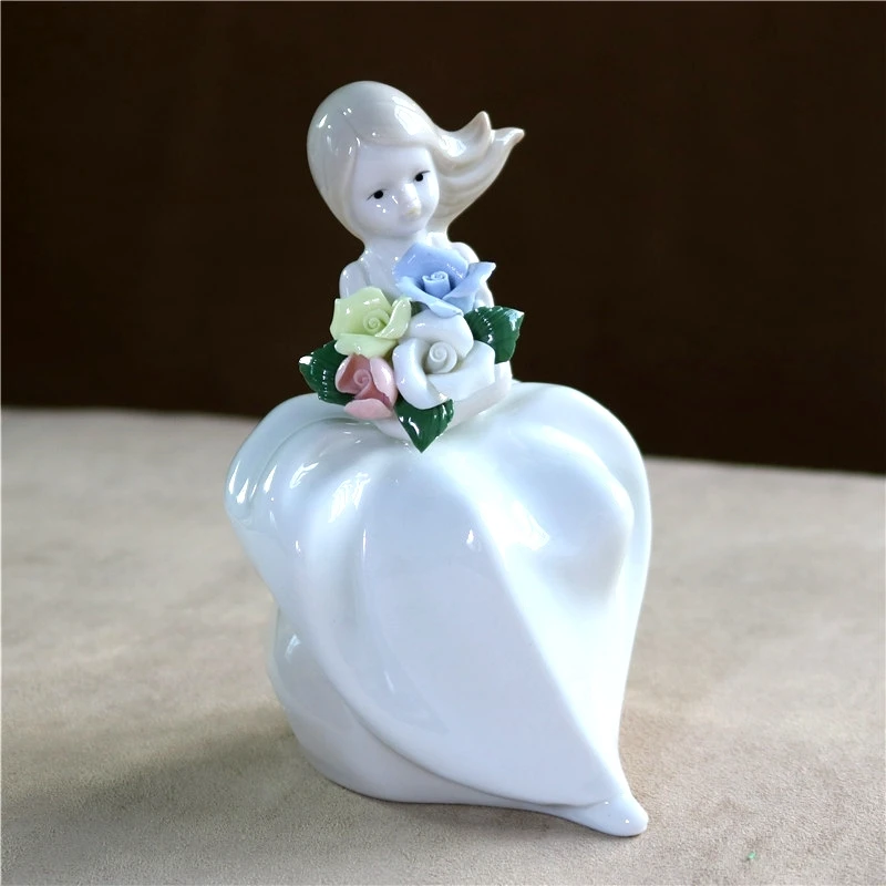 Деревенская фарфоровая Цветочная Дамская статуя ручной работы керамическая