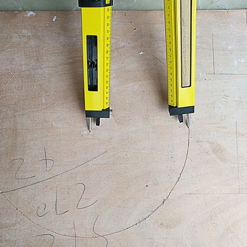 

Multi-functional Woodworking Scribe Compass Slope Measurement Angle Instrument Painting Hanging Horizontal Positioning Tool