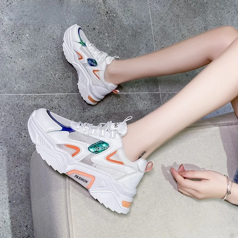 

Женские кроссовки на платформе, белые кроссовки на толстой вулканизированной подошве, повседневная спортивная обувь, лето 2021