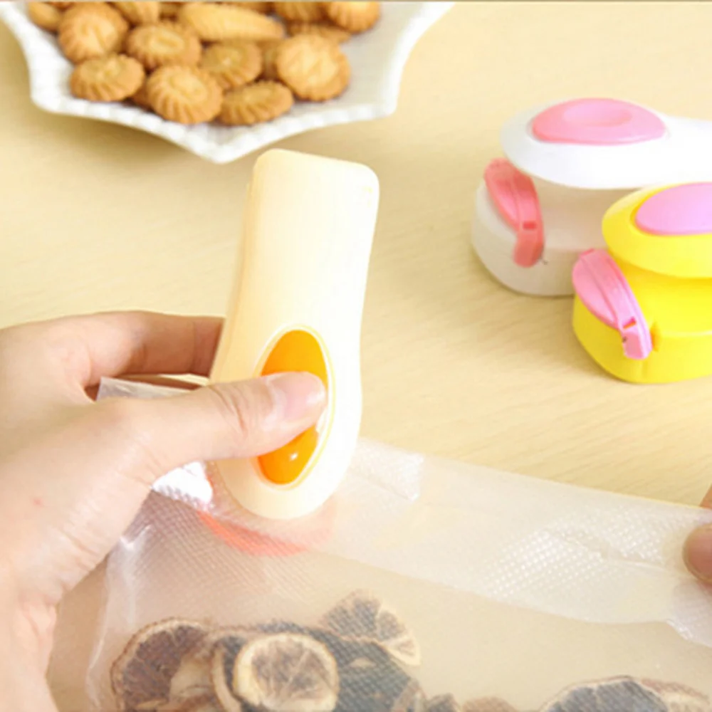

Portable Mini Bag Heat Sealer Capper Bag Sealing Machine Impulse Sealer for Food Storage (White)