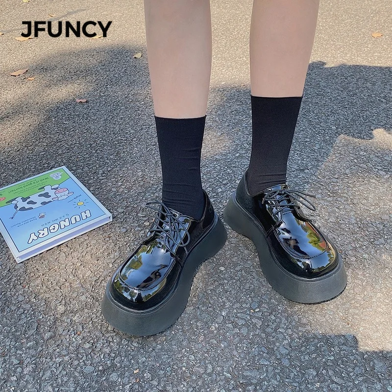 

JFUNCY Female Vintage Round Toe Lacquered Shoe Women Thick Bottom Lace Up Mary Jane Footwear Woman British Casual Women Shoe