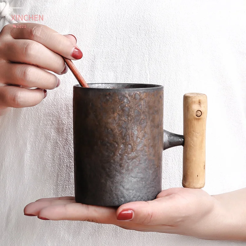 

Japanese-style Vintage Ceramic Coffee Mug Tumbler Rust Glaze Tea Milk Beer Mug with Wood Handle Water Cup Home Office Drinkware