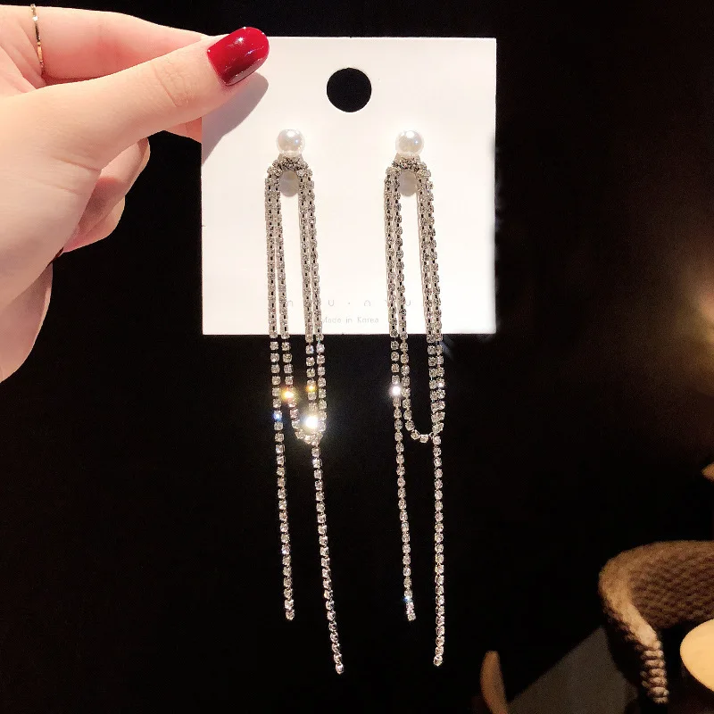 

Temperament long full Diamond Earrings Fashion Korean fashion net red tide people Earrings
