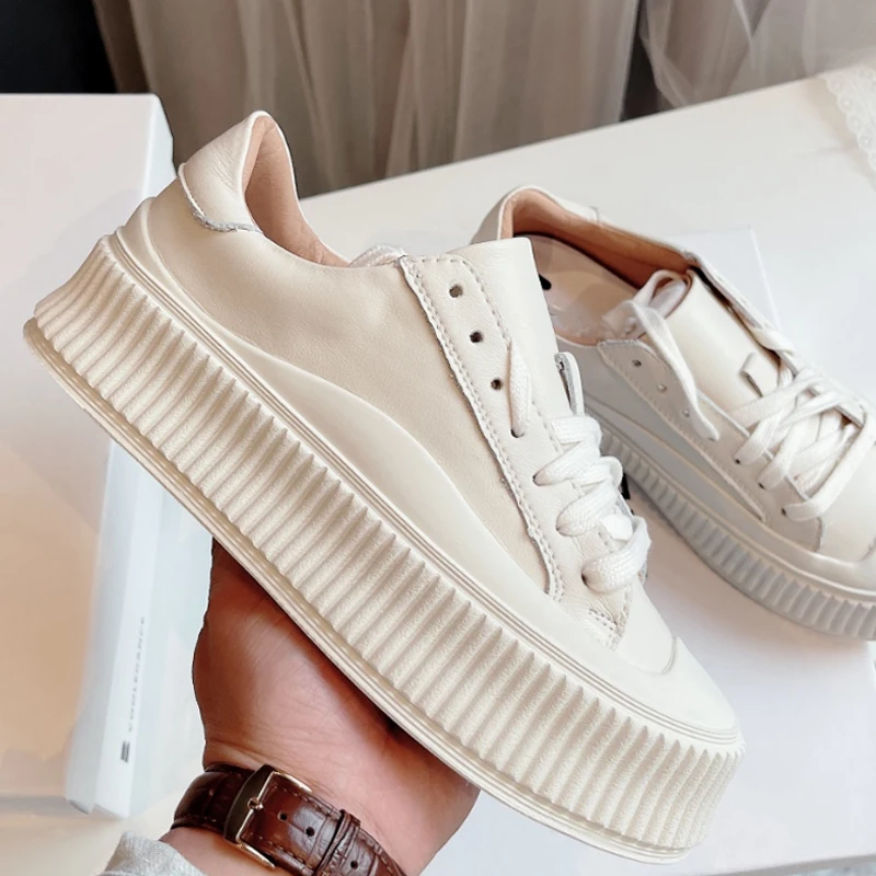 

Luxury Shoes Women 2021 New Thick Bottom Muffin Casual Board Shoes Fashion Leather Lace-up Women Sneakers Ladies Tenis Feminino