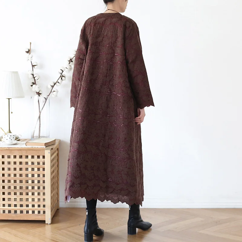 Женский Тренч с вышивкой ВИНТАЖНЫЕ пальто зима 2019 новинка круглый вырез длинный