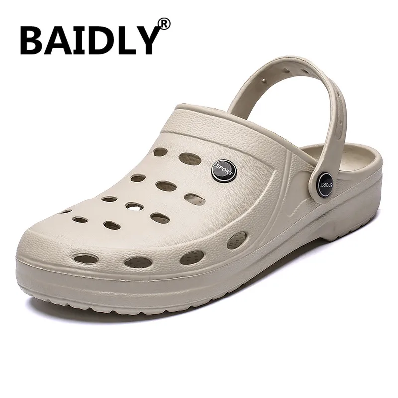 

New Summer Jelly Shoes Men Beach Sandals Hollow Slippers Men Flip Flops Light Sandalias Outdoor Summer Chanclas Big Size