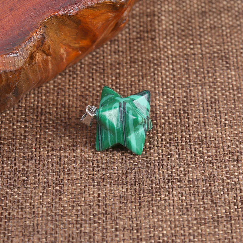 

Crystal Agate, Natural Stone, Eight-pointed Star Pendant Necklace Accessories Crystal Pendant Jewelry Accessories Wholesale