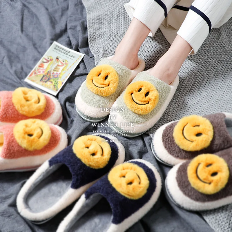 2021 New Smiling Face Cotton Slippers Female Winter Home Indoor Floor Mute Non-Slip Warm Couple Plush Household Cotton Slippers
