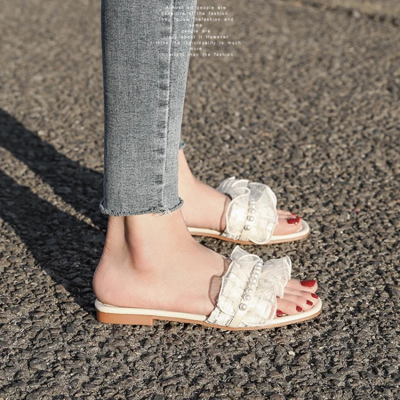 

2021 Summer New Korean Version Hot Style Web Celebrity Flat Bottom Fairy Air Cool Slippers Women Wear Fashion Shoes