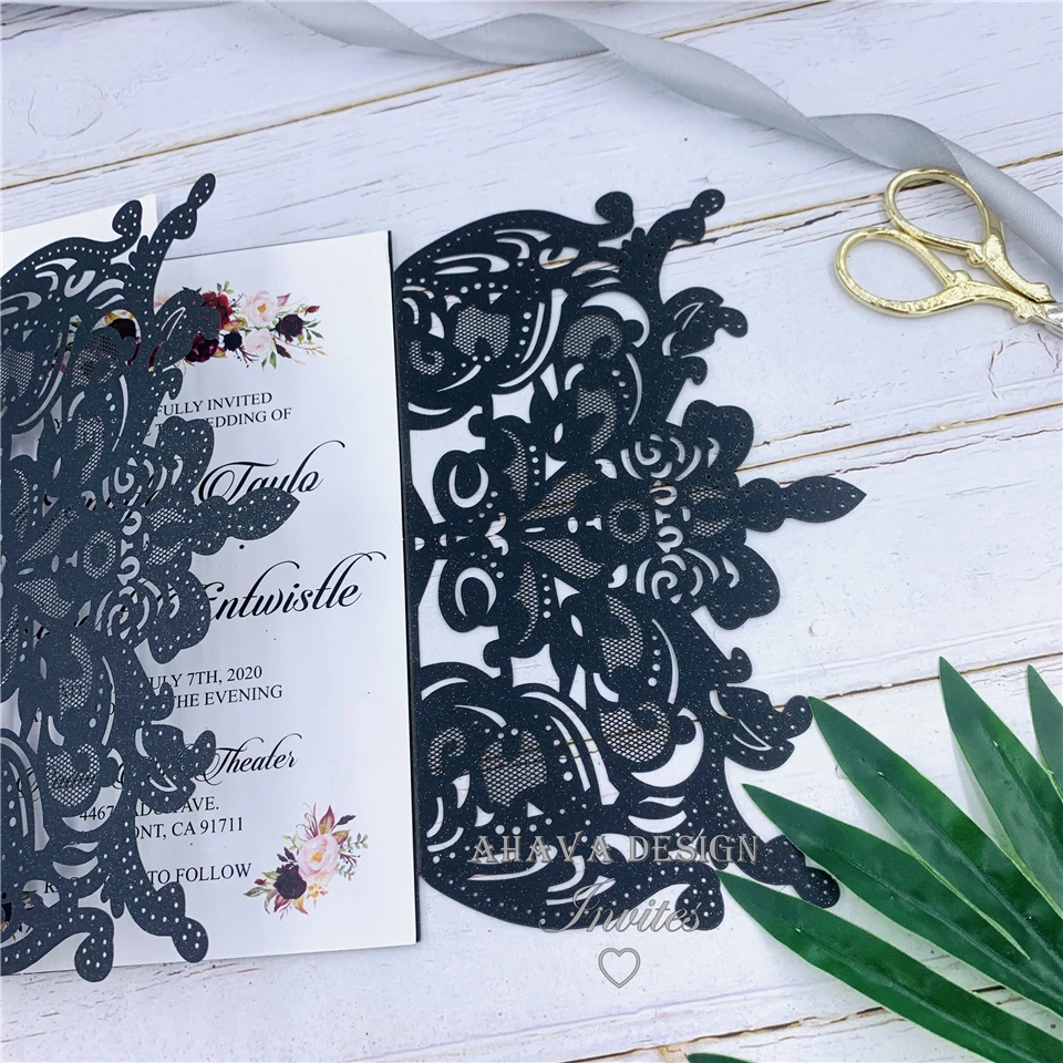 Elegant And Gorgeous Black Invites With Laser Cut Wrap Glitter Belly Band Free Design | Дом и сад