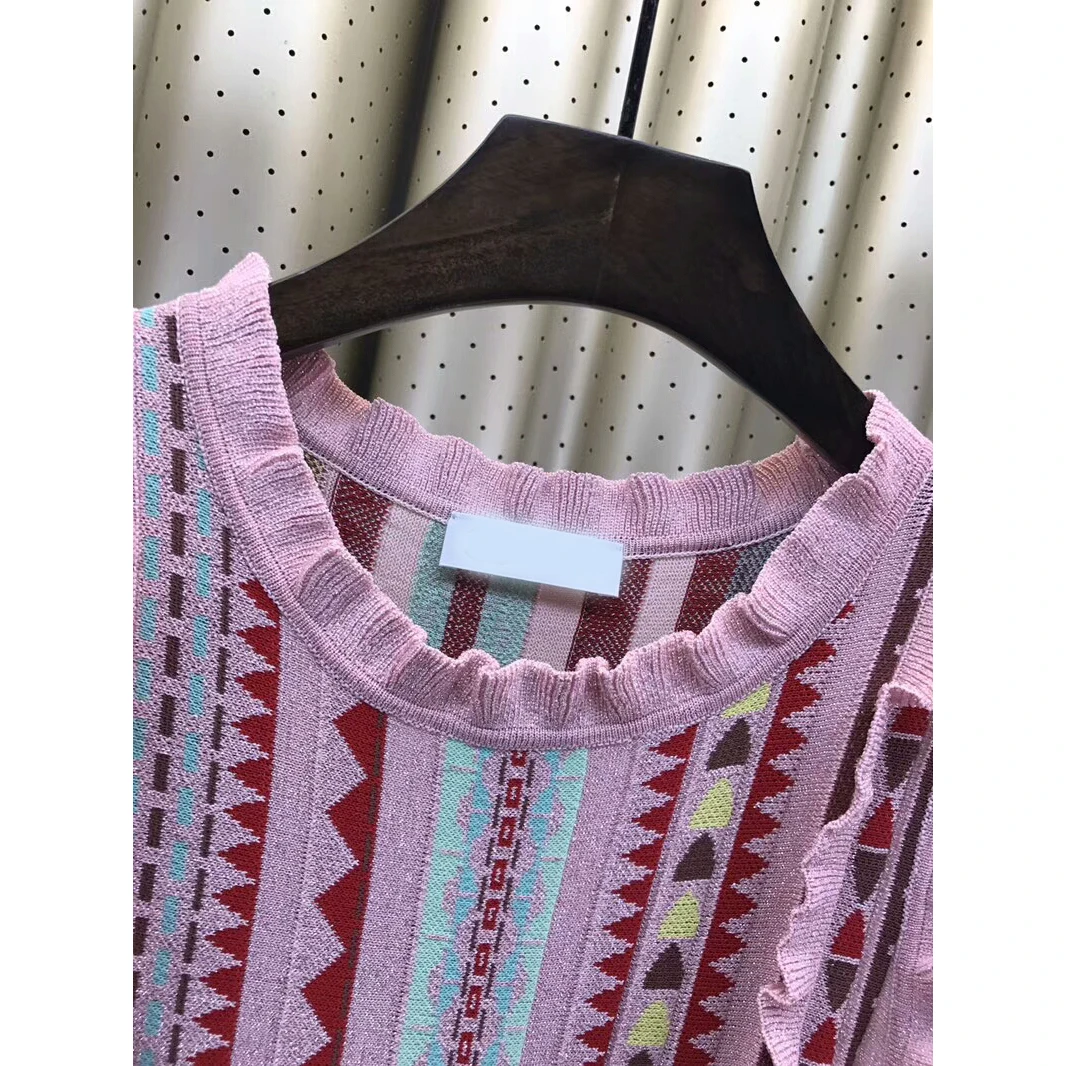 Женское трикотажное платье без рукавов в радужную полоску | Женская одежда