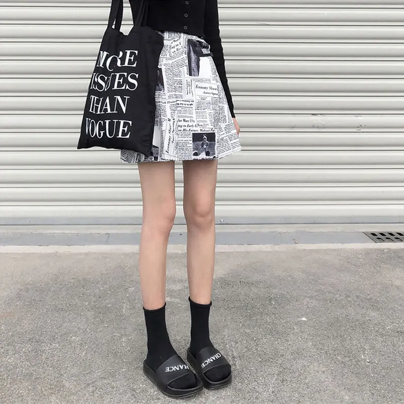 Женская юбка с высокой талией SML летняя мини-юбка принтом газет в стиле преппи