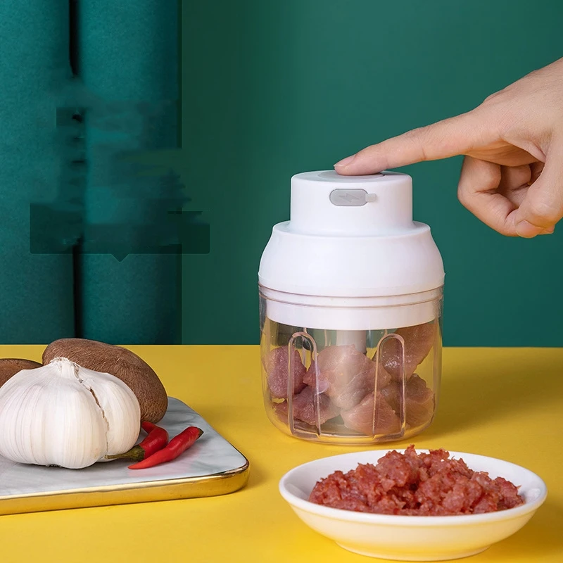 

Mini Food Chopper, Portable Compact Waterproof Wireless Food Grinding Machine for Garlic Fruits Vegetables Onions Salad