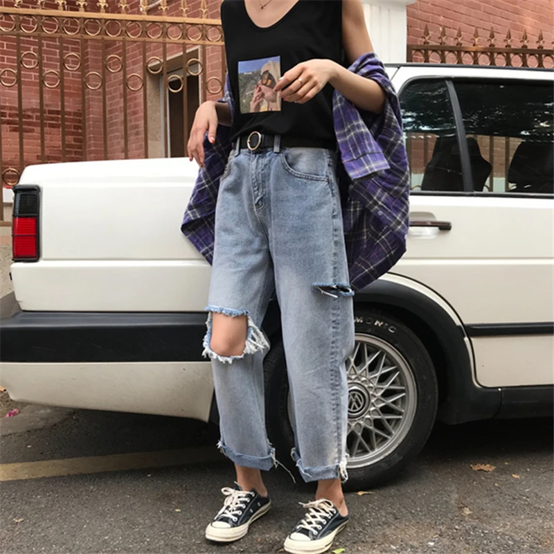 

CMAZ Jeans For Women