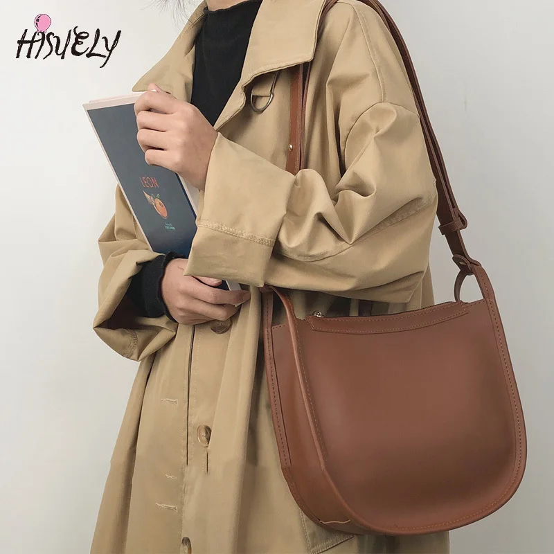 

HISUELY Fashion Solid Color Shoulder Handbags Female Simple PU Leather Women Large Capacity Pure Color Crossbody Bags BG527