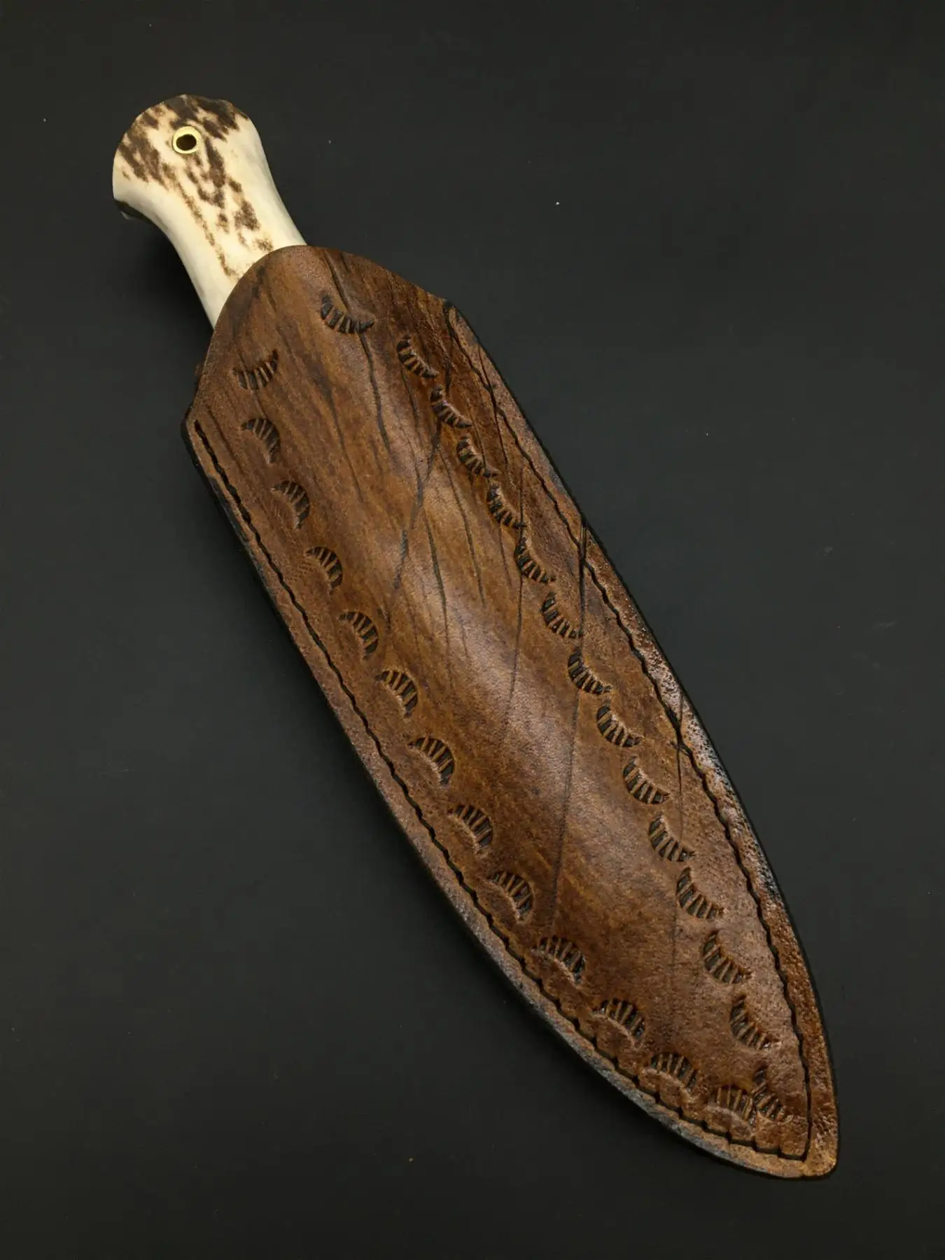 

Handmade Bushcraft BB33