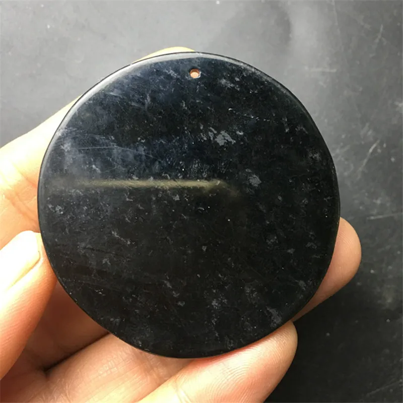 

Olive stone, dragon and Phoenix hanging pieces, dark green meteorite iron, high ancient jade, Peiwen playing with hanging pendan