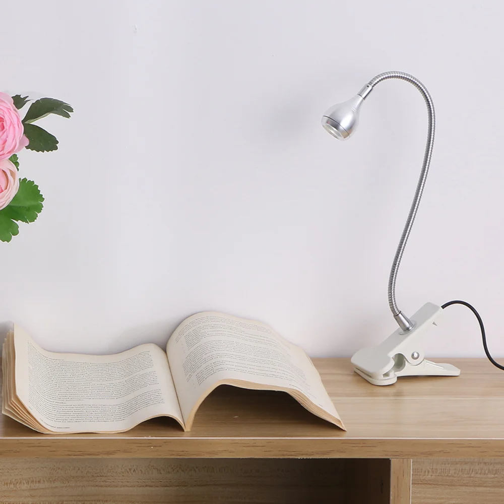 

360 Degree Adjustable LED Eye Protection Desk Lamp Holder USB Flexible Neck Headboard Light Reading Book Desk Lamp Reading Clip