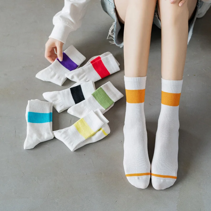

Color Striped Female Socks Spring and Summer New Japanese Trend Color Bar Tube Socks Street Skateboard Sports Socks White Socks